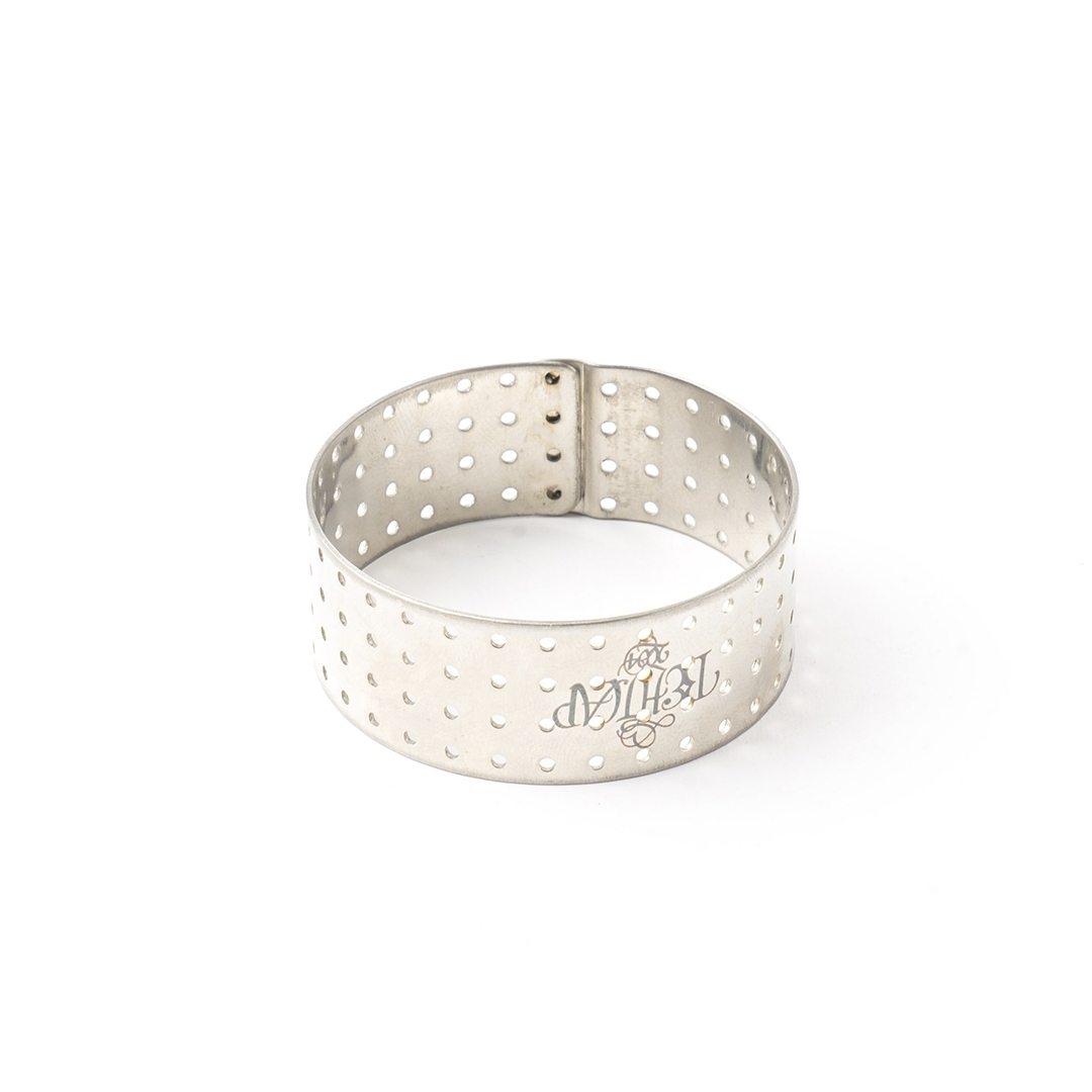 Форма металлическая кольцо с мелкой перфорацией 5х2 см, Вентсар  | Фото — Магазин Andy Chef  1
