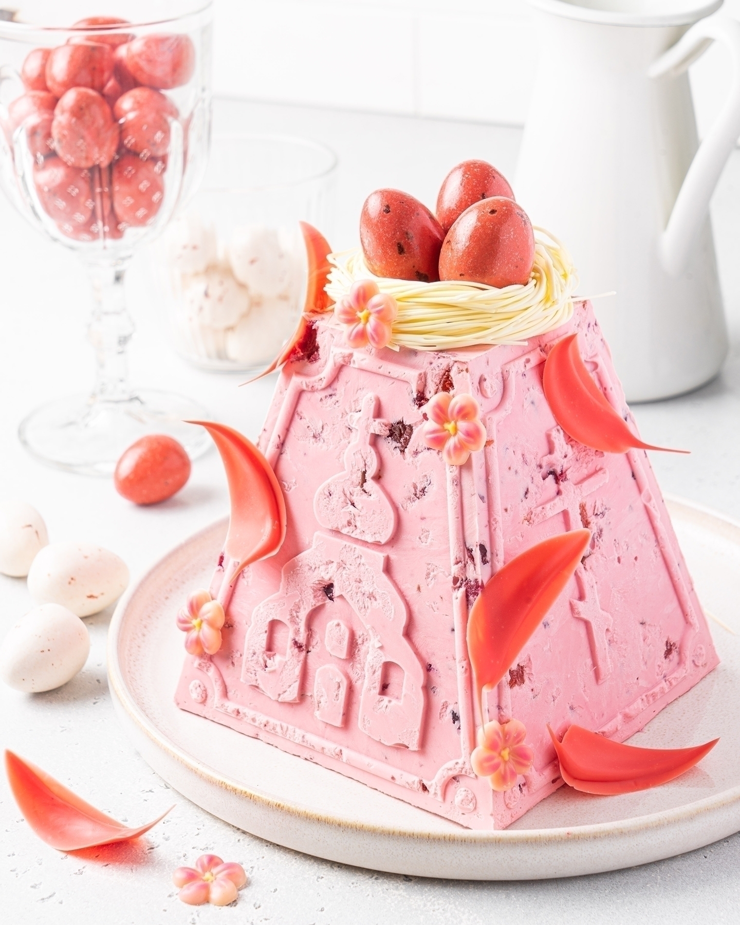 красиво украсить пасху творожную. торт с лавандой. энди шеф пасха творожная. пасха энди. ягодная творожная пасха.