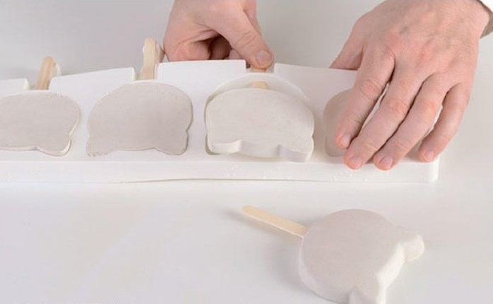 cat-popsicles-mould.jpg cat-popsicles-mould.jpg