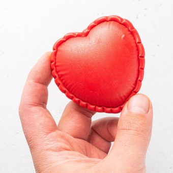 Надувной шарик из мастики